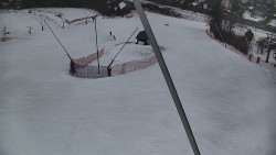 Spodní část sjezdovky skiareálu Karolinka