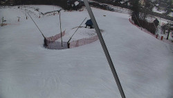 Spodní část sjezdovky skiareálu Karolinka