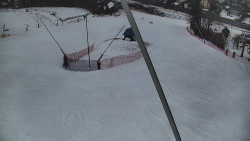 Spodní část sjezdovky skiareálu Karolinka