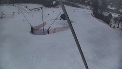 Spodní část sjezdovky skiareálu Karolinka