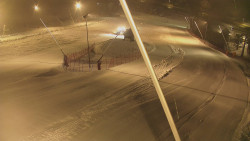 Spodní část sjezdovky skiareálu Karolinka