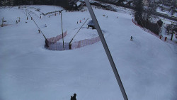 Spodní část sjezdovky skiareálu Karolinka