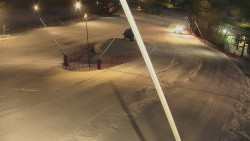 Spodní část sjezdovky skiareálu Karolinka