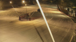 Spodní část sjezdovky skiareálu Karolinka