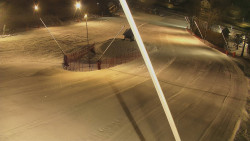 Spodní část sjezdovky skiareálu Karolinka