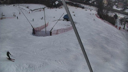 Spodní část sjezdovky skiareálu Karolinka