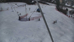 Spodní část sjezdovky skiareálu Karolinka