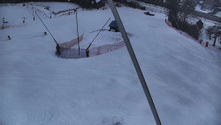 Spodní část sjezdovky skiareálu Karolinka