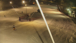 Spodní část sjezdovky skiareálu Karolinka