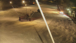 Spodní část sjezdovky skiareálu Karolinka