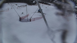 Spodní část sjezdovky skiareálu Karolinka