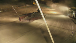 Spodní část sjezdovky skiareálu Karolinka