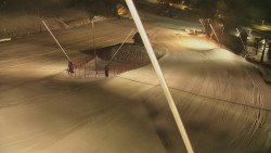 Spodní část sjezdovky skiareálu Karolinka