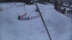 Spodní část sjezdovky skiareálu Karolinka