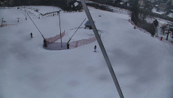 Spodní část sjezdovky skiareálu Karolinka