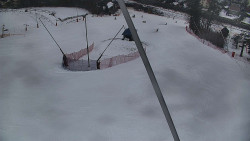 Spodní část sjezdovky skiareálu Karolinka