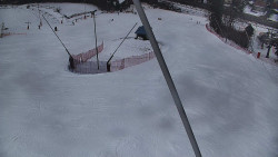 Spodní část sjezdovky skiareálu Karolinka