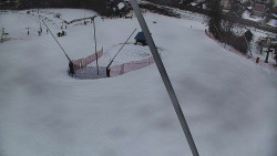 Spodní část sjezdovky skiareálu Karolinka