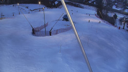 Spodní část sjezdovky skiareálu Karolinka