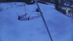 Spodní část sjezdovky skiareálu Karolinka