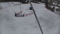 Spodní část sjezdovky skiareálu Karolinka