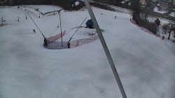 Spodní část sjezdovky skiareálu Karolinka