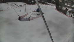 Spodní část sjezdovky skiareálu Karolinka