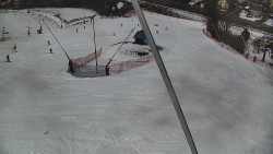 Spodní část sjezdovky skiareálu Karolinka