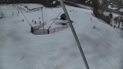 Spodní část sjezdovky skiareálu Karolinka