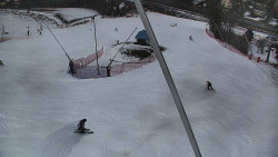 Spodní část sjezdovky skiareálu Karolinka