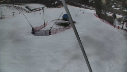 Spodní část sjezdovky skiareálu Karolinka