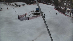 Spodní část sjezdovky skiareálu Karolinka