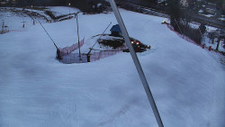 Spodní část sjezdovky skiareálu Karolinka