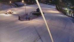 Spodní část sjezdovky skiareálu Karolinka