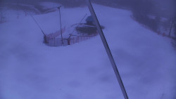 Spodní část sjezdovky skiareálu Karolinka