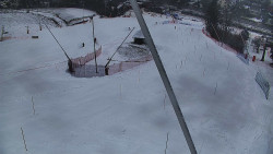 Spodní část sjezdovky skiareálu Karolinka