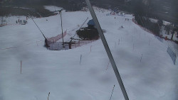 Spodní část sjezdovky skiareálu Karolinka