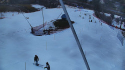 Spodní část sjezdovky skiareálu Karolinka