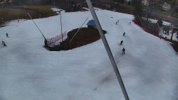 Spodní část sjezdovky skiareálu Karolinka