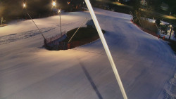 Spodní část sjezdovky skiareálu Karolinka