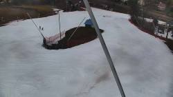 Spodní část sjezdovky skiareálu Karolinka