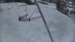 Spodní část sjezdovky skiareálu Karolinka