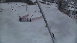 Spodní část sjezdovky skiareálu Karolinka