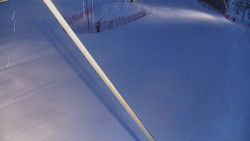 Spodní část sjezdovky skiareálu Karolinka