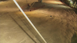 Spodní část sjezdovky skiareálu Karolinka