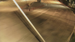 Spodní část sjezdovky skiareálu Karolinka