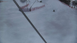 Spodní část sjezdovky skiareálu Karolinka