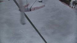 Spodní část sjezdovky skiareálu Karolinka