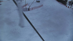 Spodní část sjezdovky skiareálu Karolinka