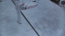 Spodní část sjezdovky skiareálu Karolinka